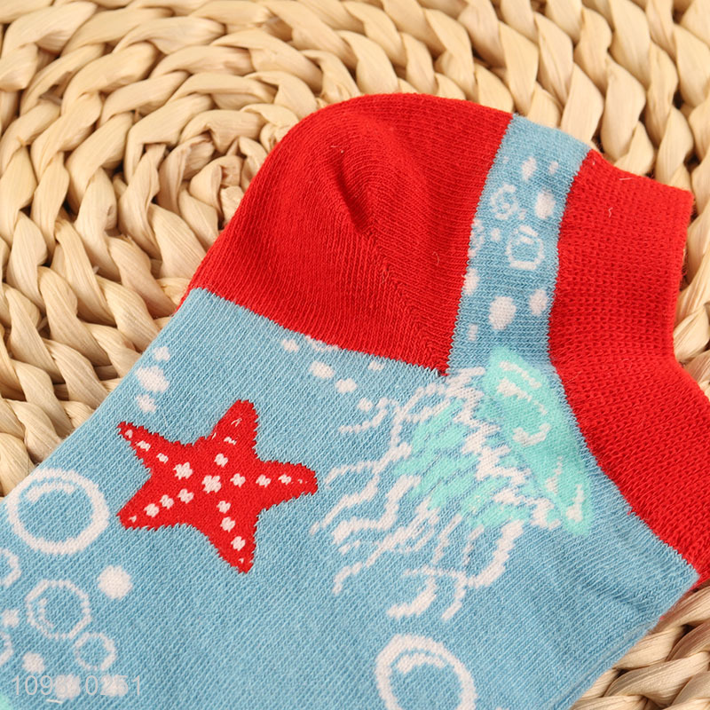 Yiwu market breathable cotton socks women ankle socks