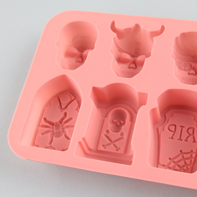 Latest products silicone cake mold for Halloween party