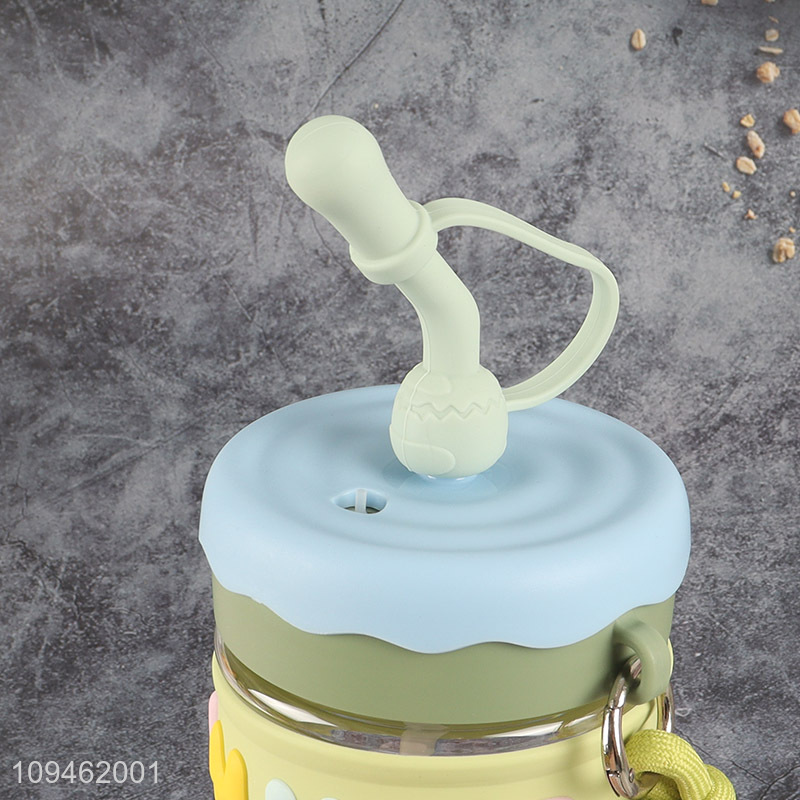 Low price plastic water bottle straw cup